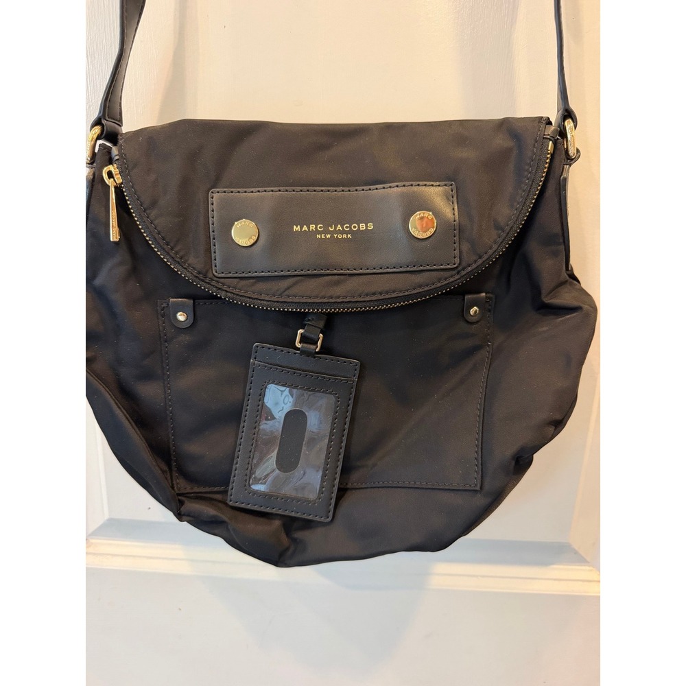 Marc Jacobs New York Black Nylon Crossbody Bag Gold Hardware ID Holder